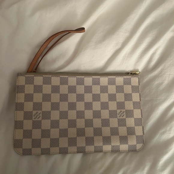 LV neverful pouch - Picture 2 of 6